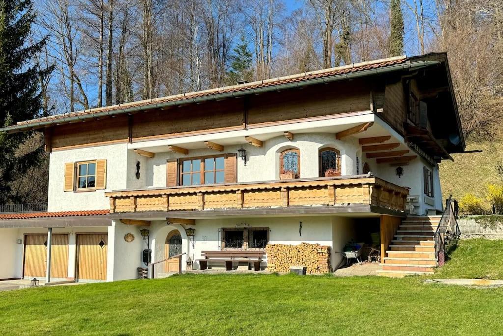 Romantisches Alpenchalet - Mit Sauna Und Kamin - Ruhig Und Zentral Bad Tölz Kültér fotó