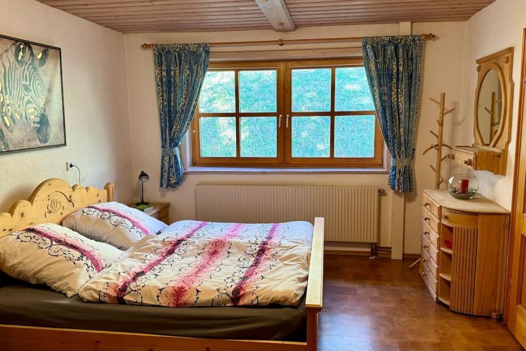 Romantisches Alpenchalet - Mit Sauna Und Kamin - Ruhig Und Zentral Bad Tölz Kültér fotó