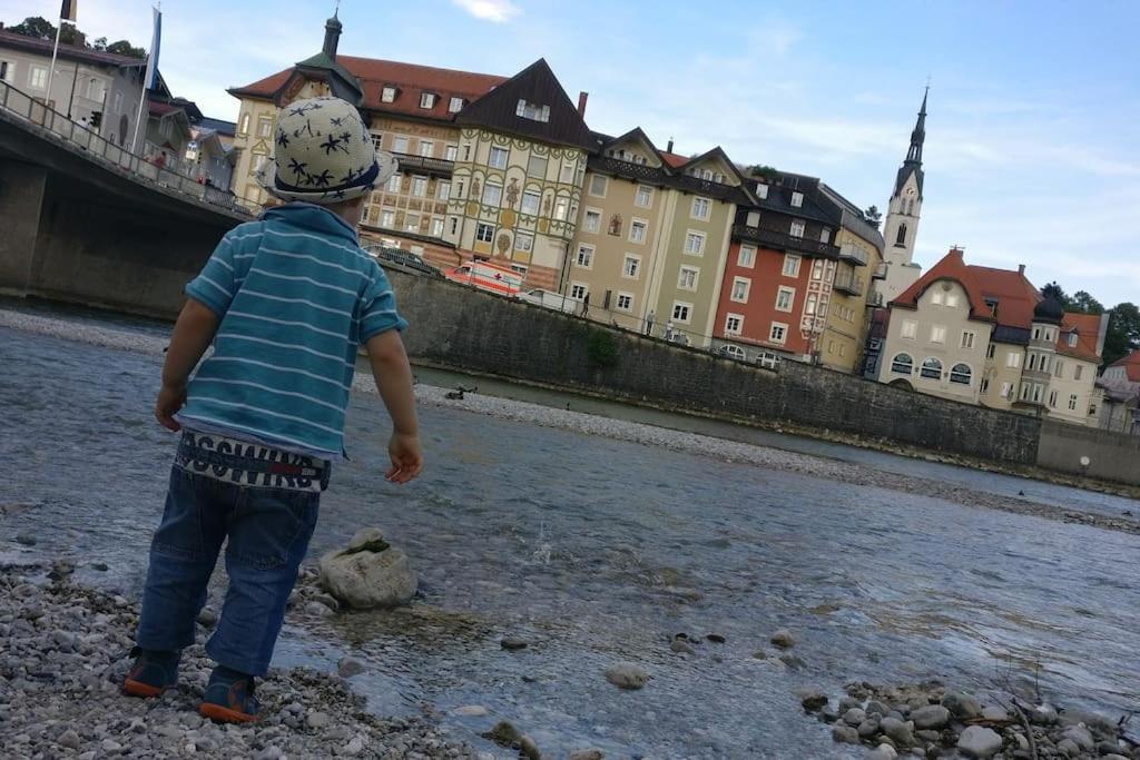 Romantisches Alpenchalet - Mit Sauna Und Kamin - Ruhig Und Zentral Bad Tölz Kültér fotó